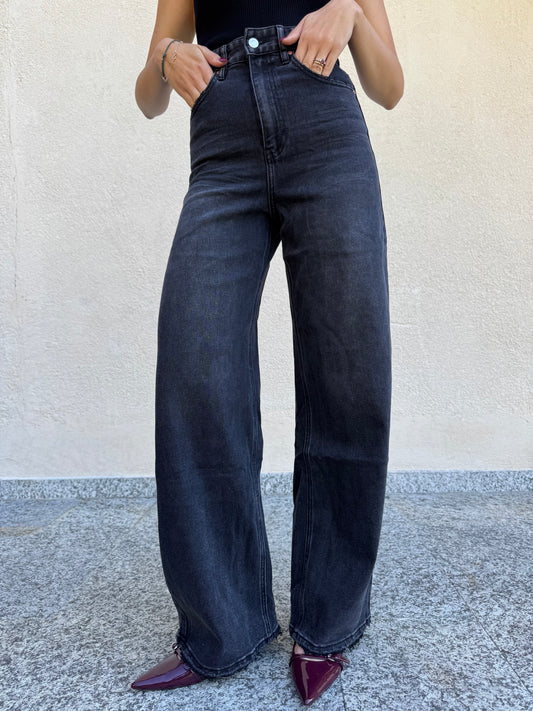 Jeans wide leg modello barrel