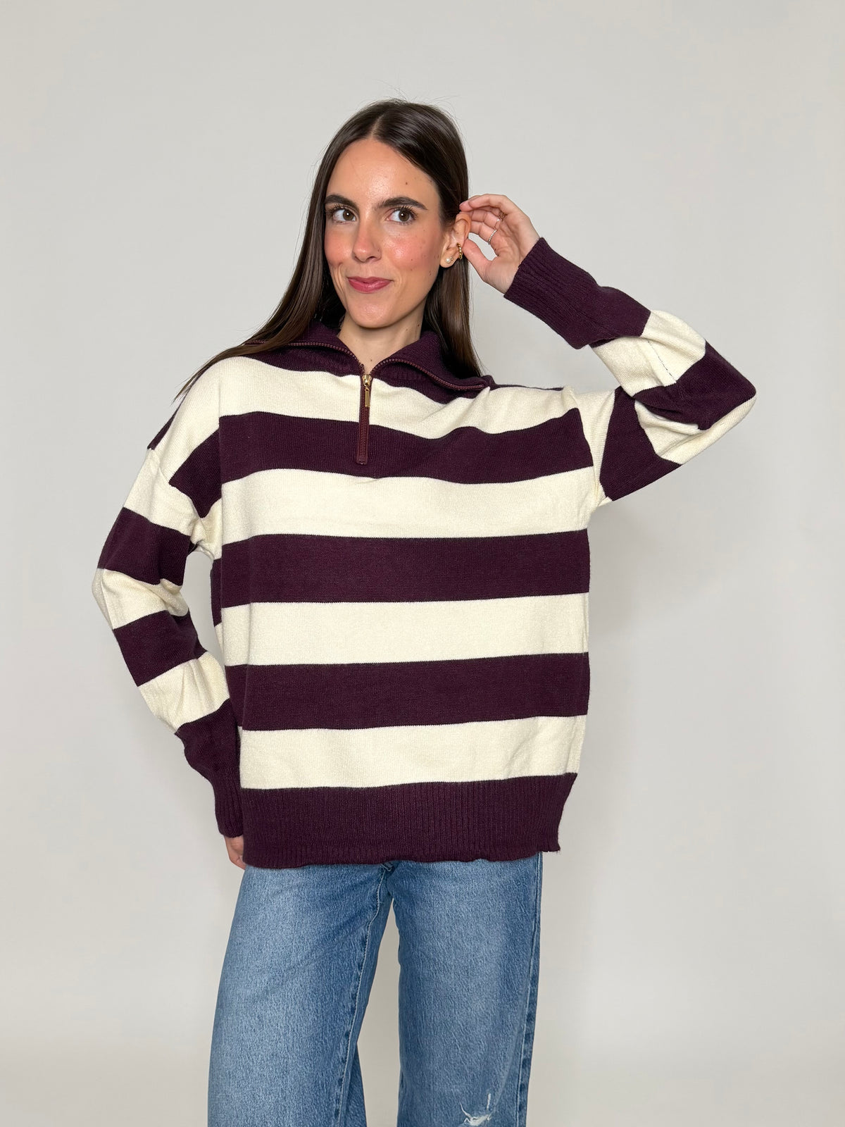 Maglione mezza zip collo alto a righe in morbida viscosa burgundy/panna