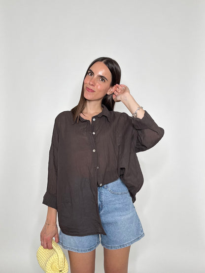 Camicia in mussola di cotone cioccolato