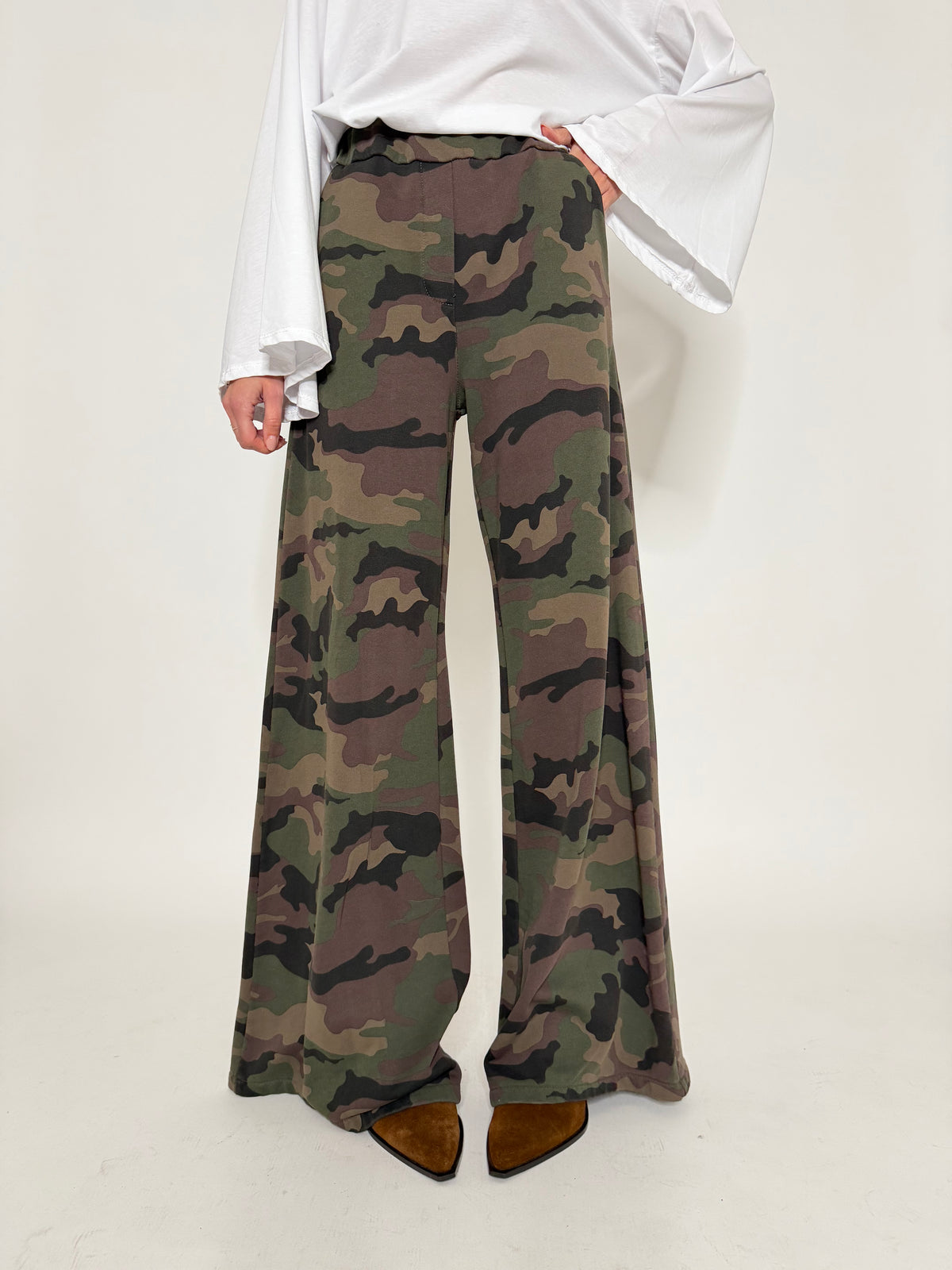 Pantalone palazzo camouflage in cotone
