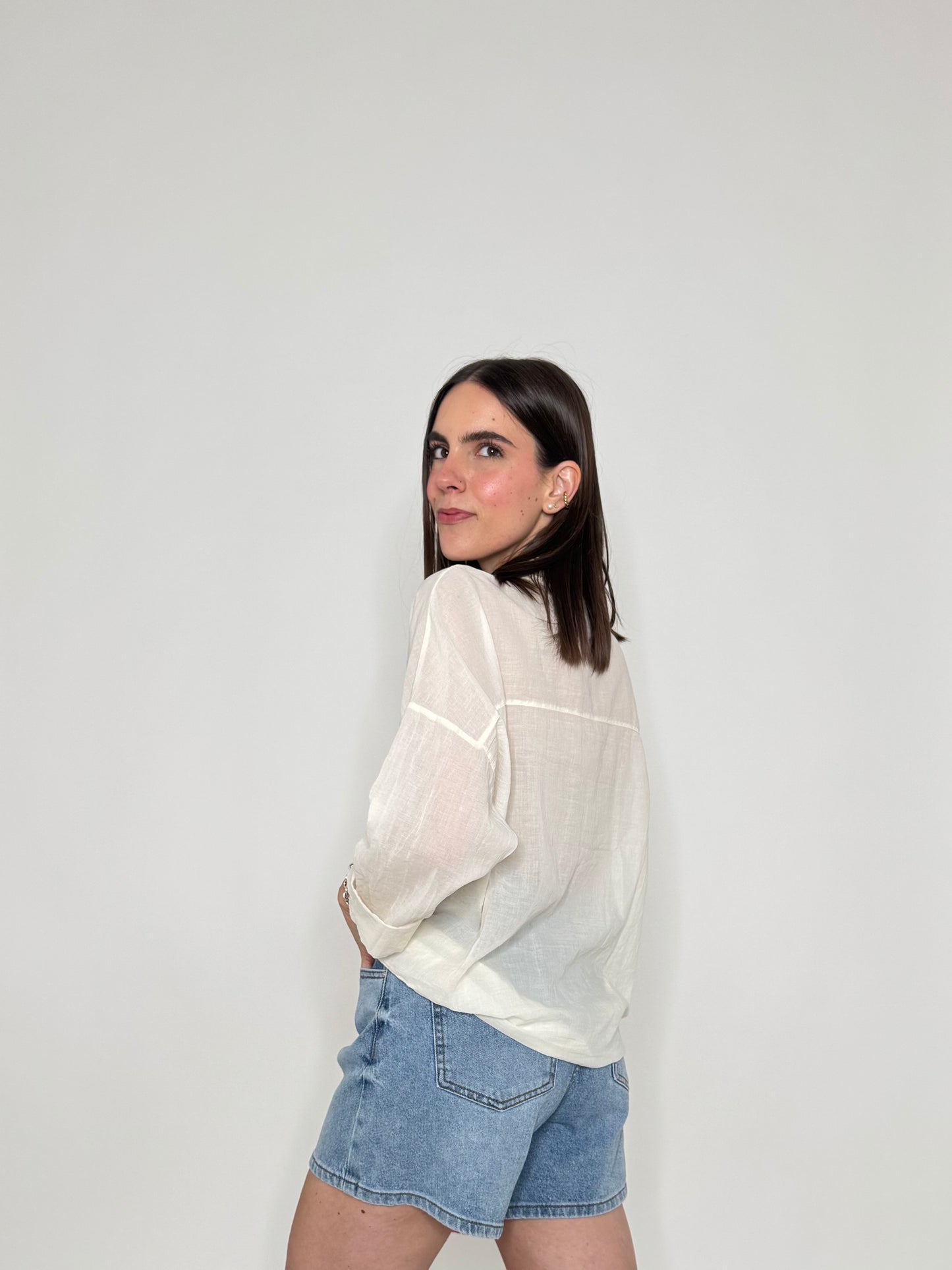 Camicia in mussola di cotone panna