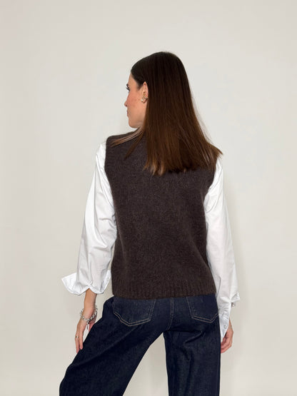 Gilet fluffy in morbido tessuto alpaca e lana moro