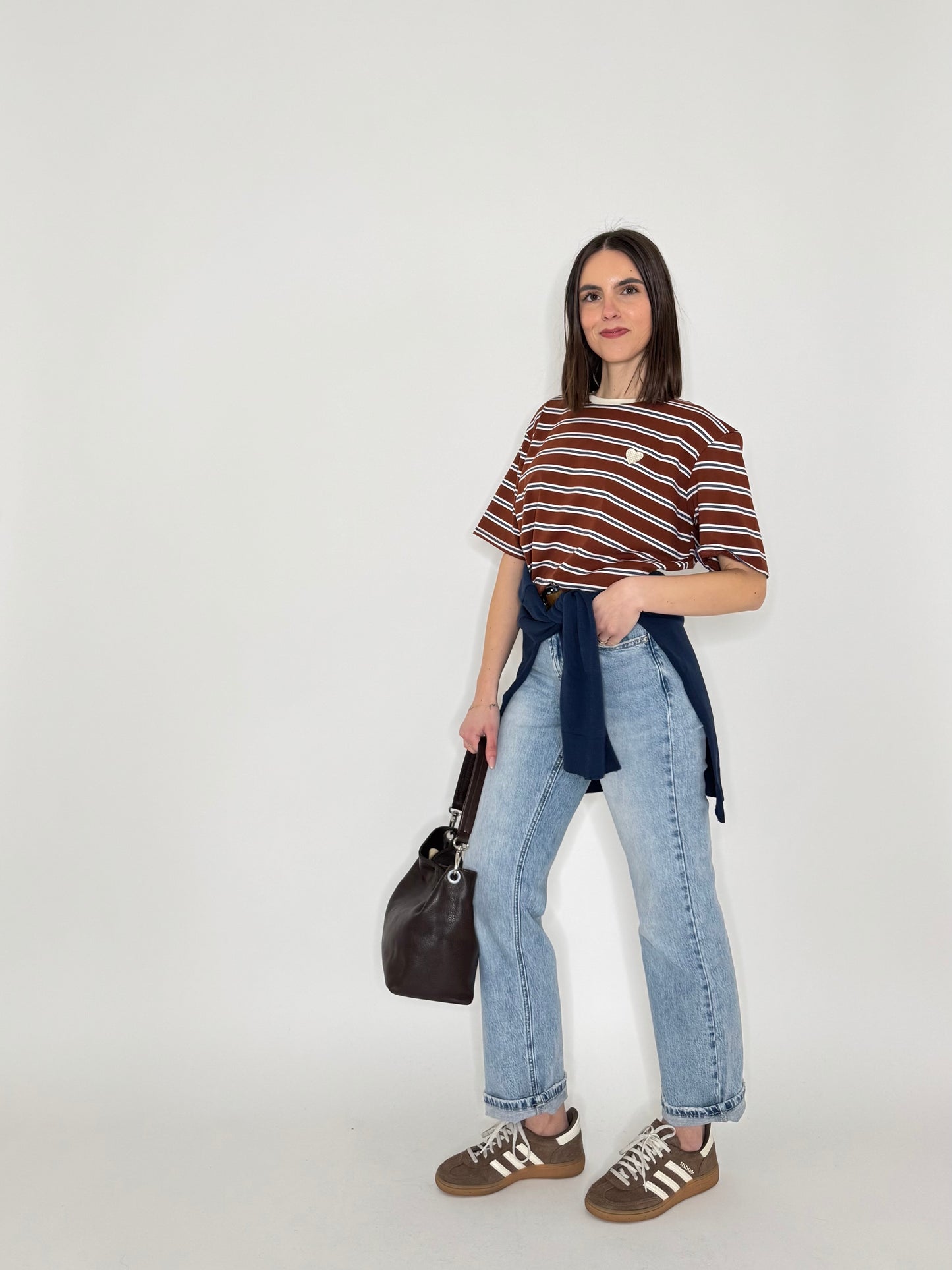T-shirt millerighe con ricamo in cotone - Cioccolato