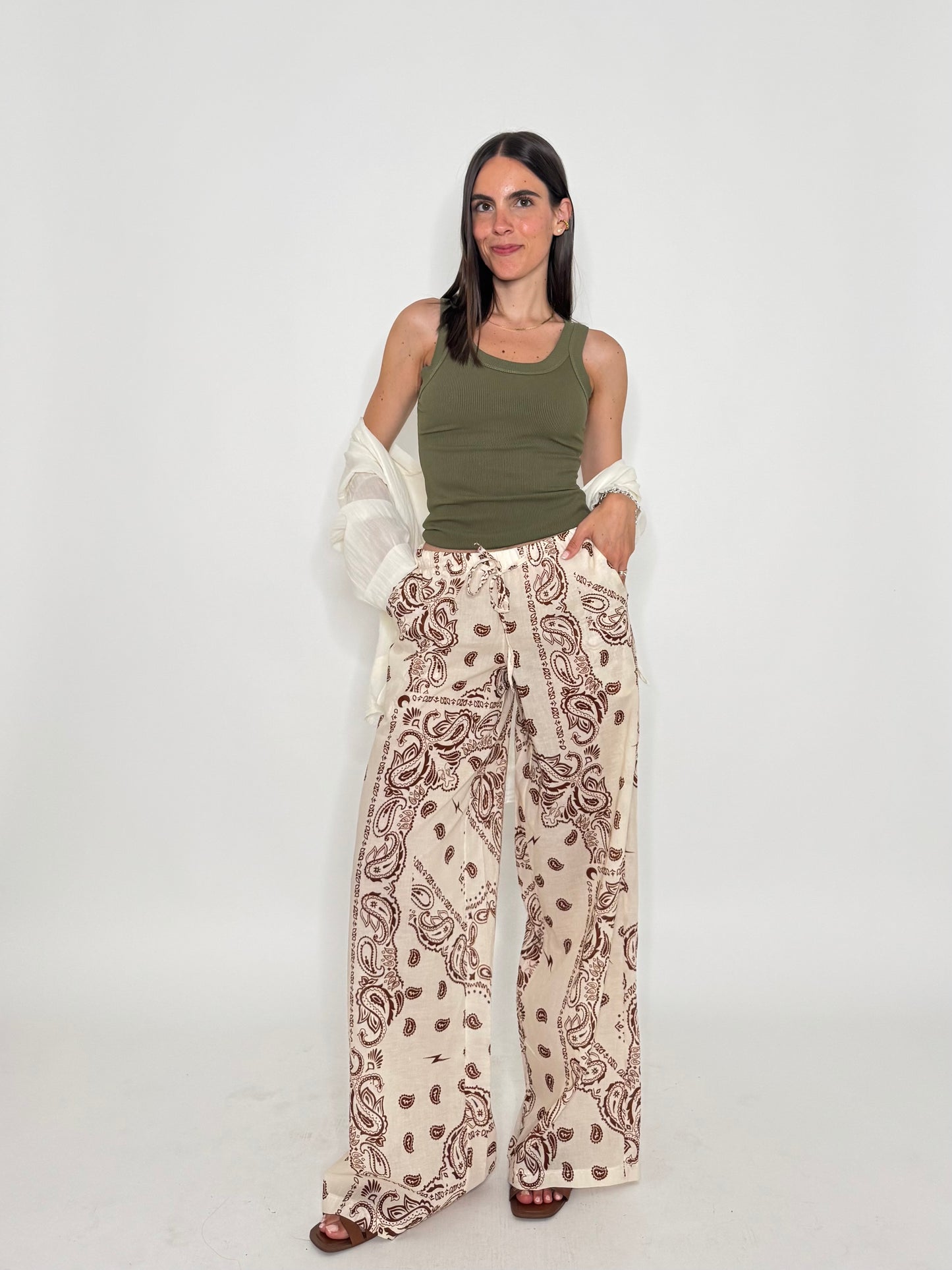 Pantalone in mussola di cotone stampa bandana Panna