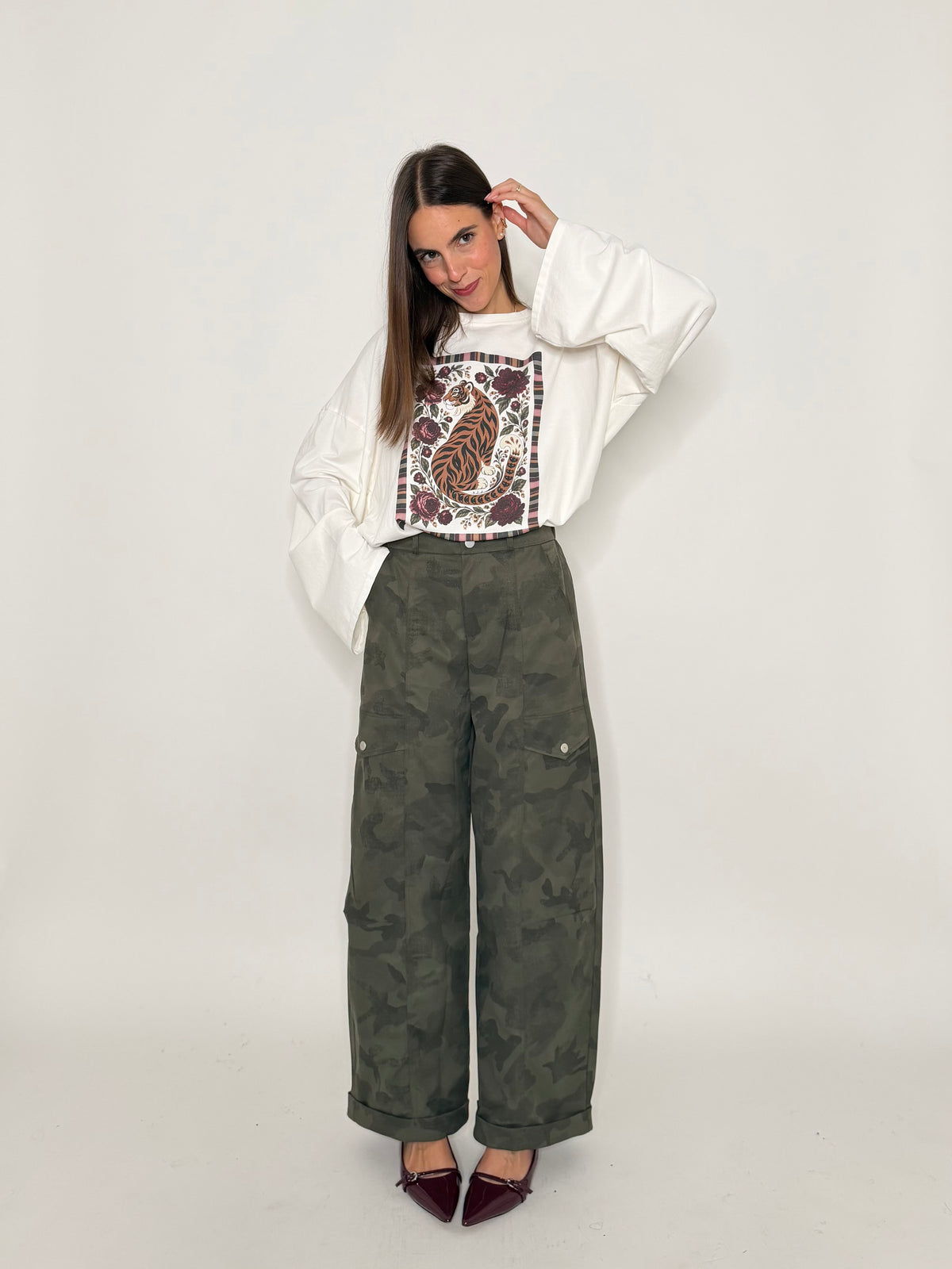 Pantalone cargo wide leg camouflage
