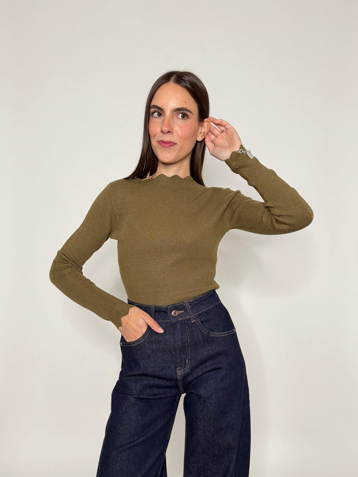 Maglia in morbida viscosa zigzag fit verde oliva