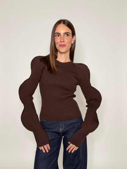 Maglia in morbida viscosa micro costina con manica onda coffee