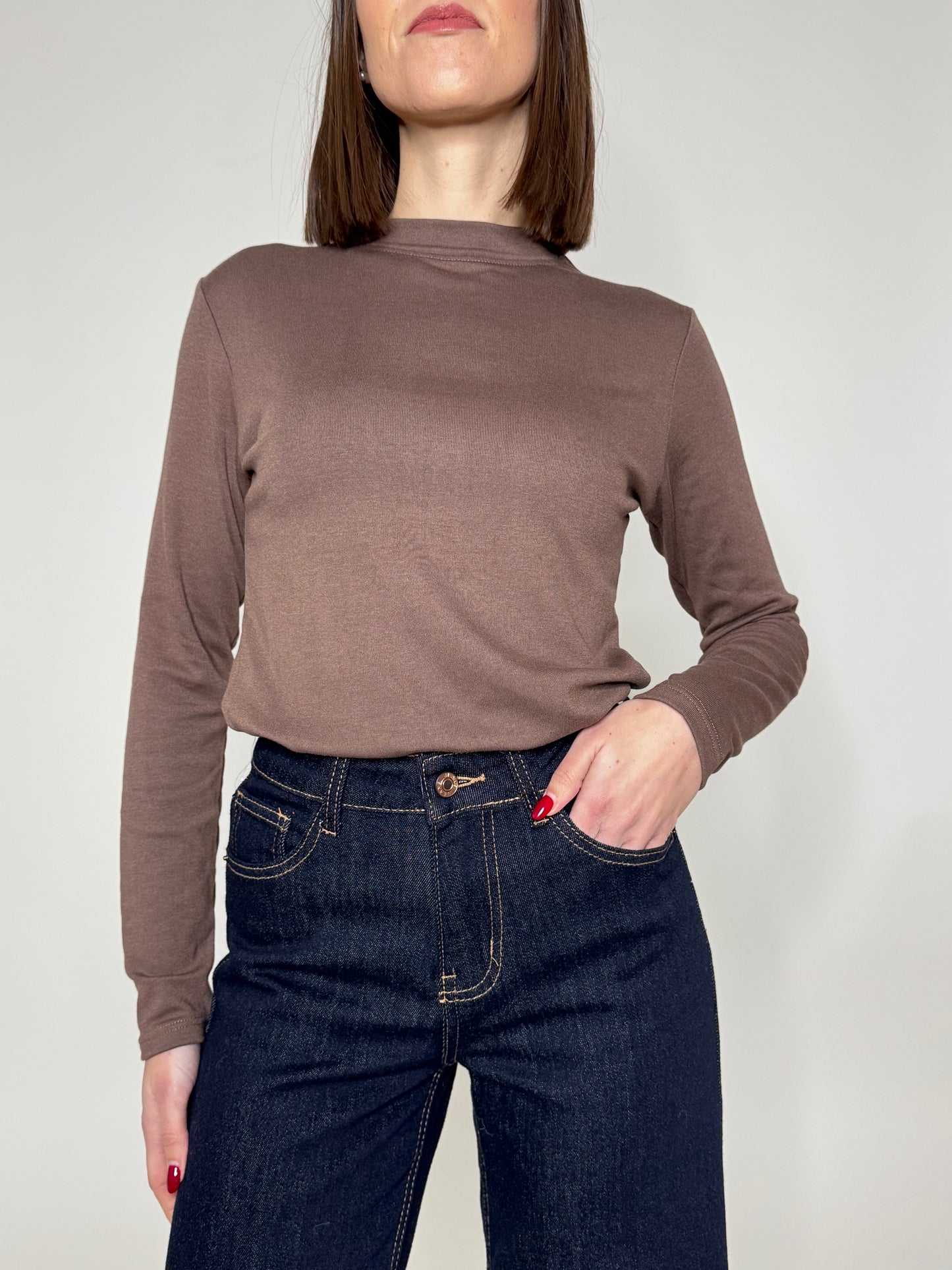 Maglia felpata in calda viscosa cioccolato