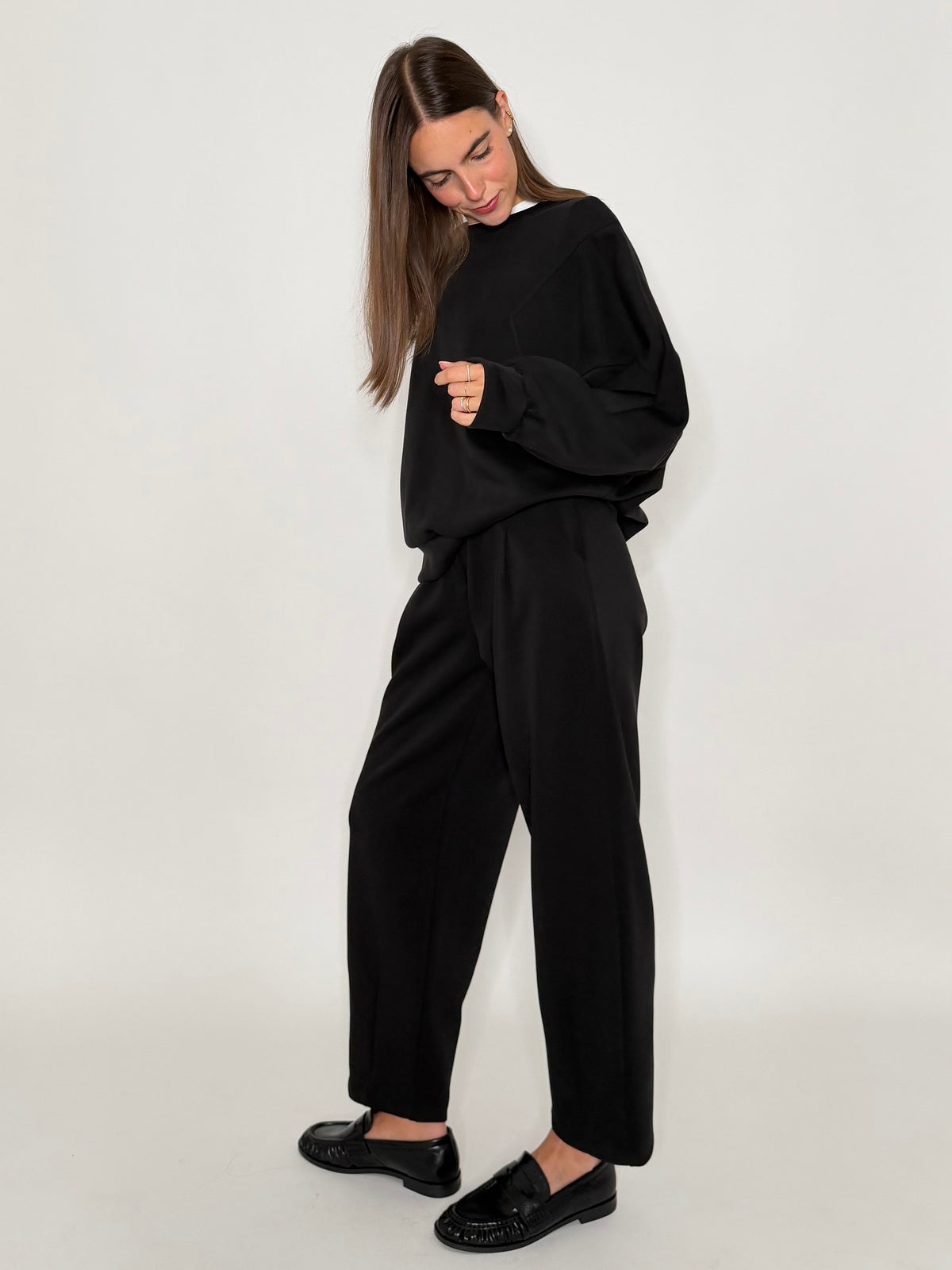 Pantalone ovetto relax fit in viscosa nero