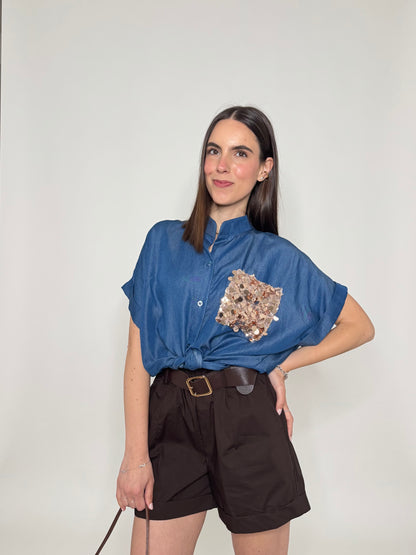 Camicia in chambray con taschino pailletes