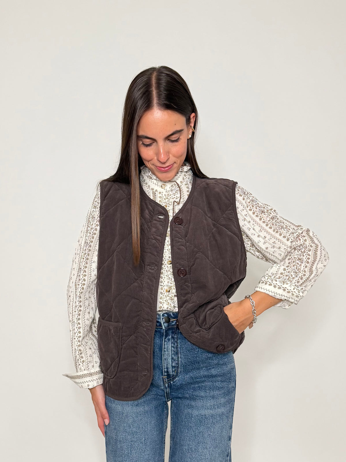 Gilet in velluto di cotone mille righe  moro