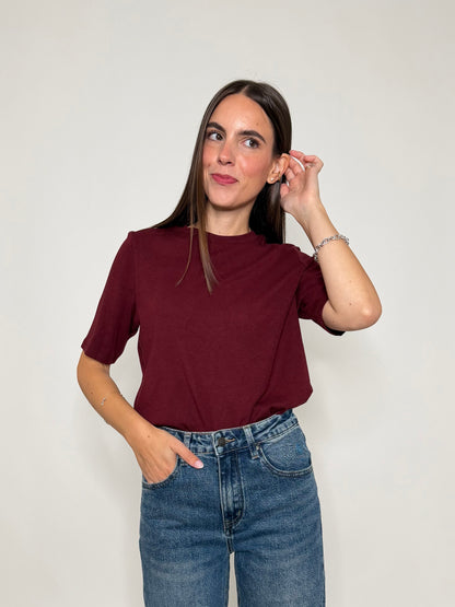 Maglia girocollo basic in viscosa e cotone bordeaux