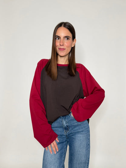 Maglia Baseball Bicolor in cotone con manica a ampia cioccolato/boredaux