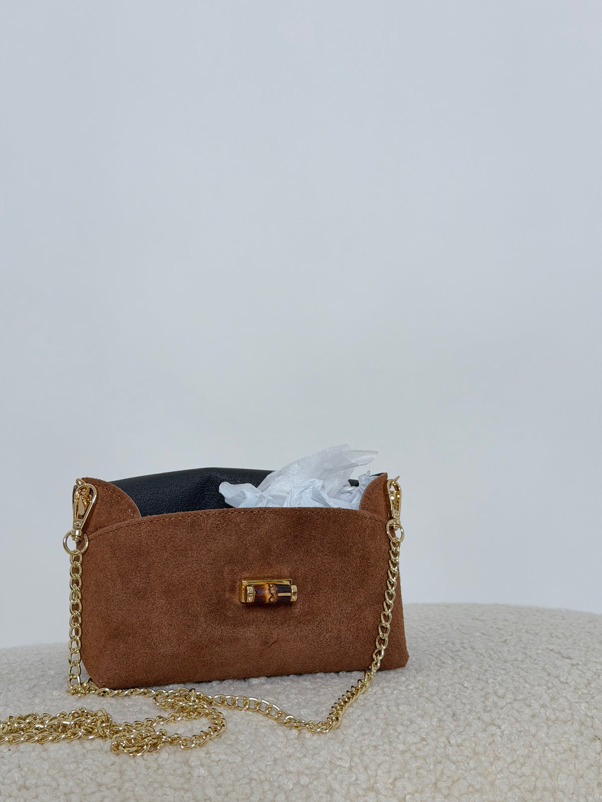 Borsa in vera pelle scamosciata
