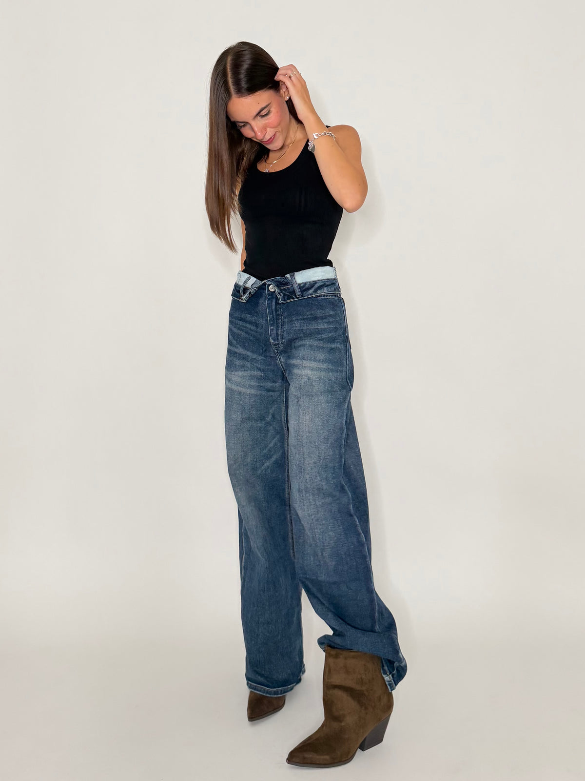 Jeans Wide Leg in Denim Blu con vita risvoltata