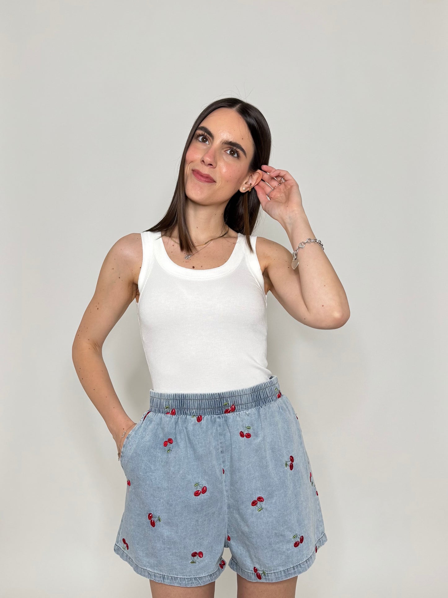 Completo denim in cotone con ricami