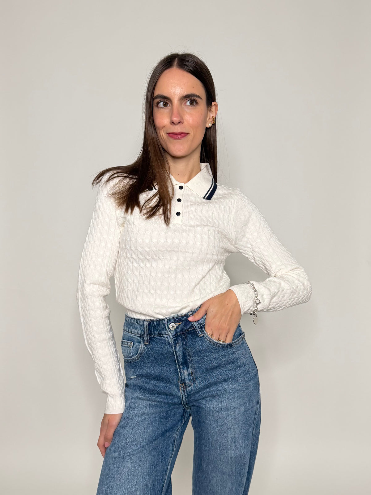 Polo in morbida viscosa trecce bianco latte