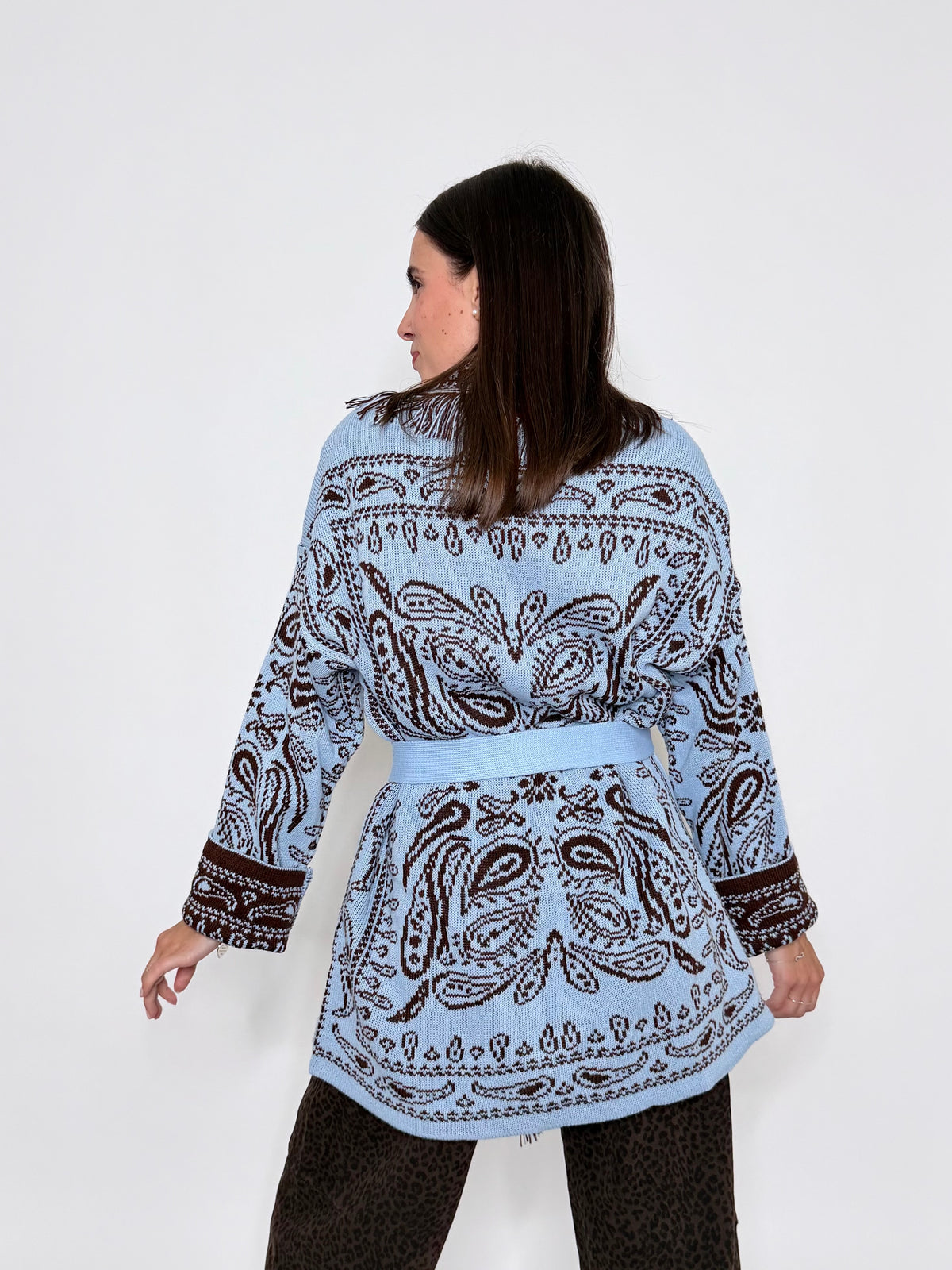 Cardigan frange stampa bandana celeste/coffee