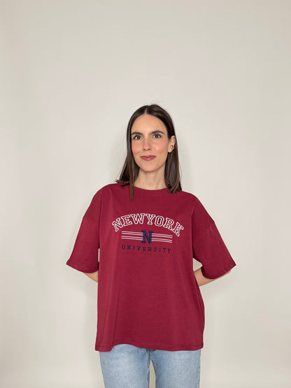 T-shirt in cotone "New York - University"  Bordeaux